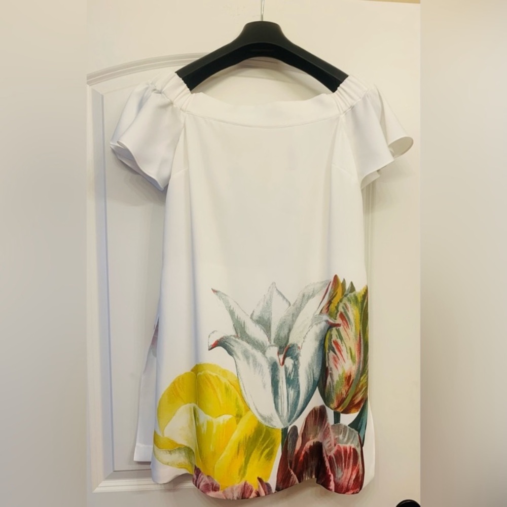 Ted Baker White and Yellow Boxy Short Sleeve Blouse